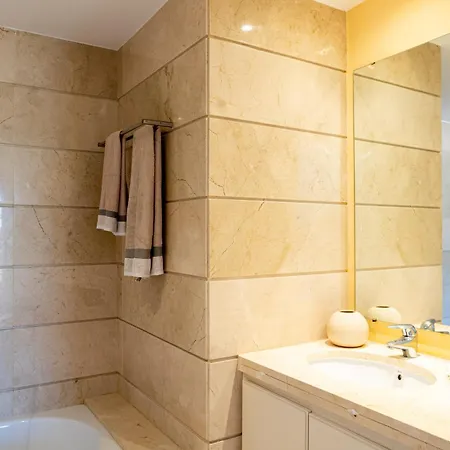 Comodo Triplex La Cala Golf בקתה