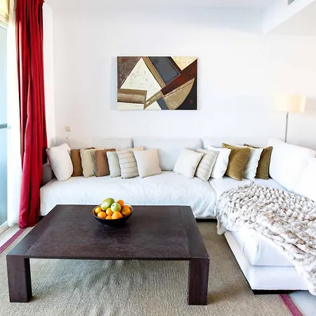 Comodo Triplex La Cala Golf בקתה *